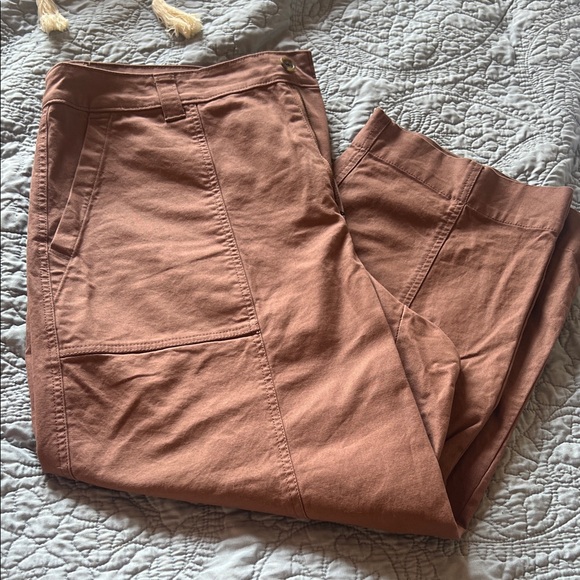 Old Navy Pants - Old Navy Women's Barrel Ankle Pants - Warm Taupe